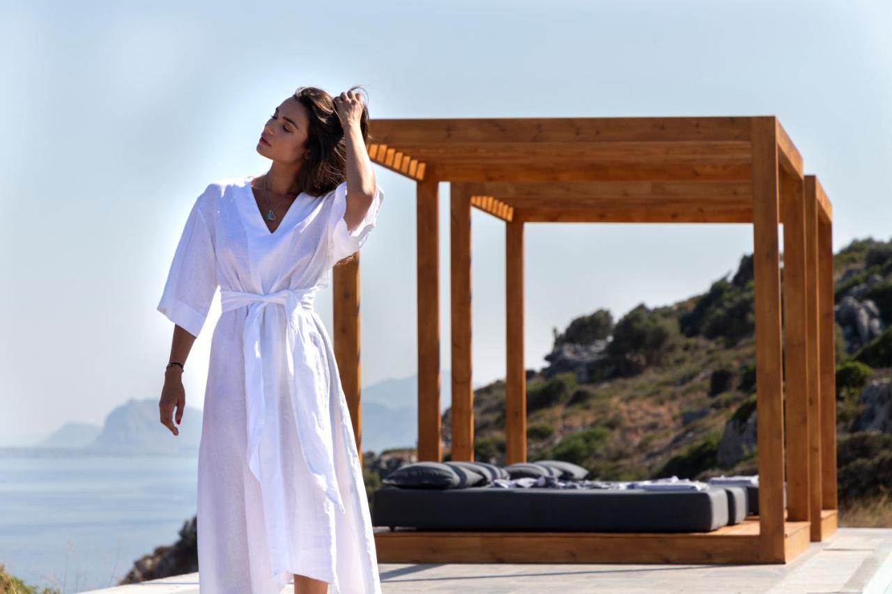 Pristine Seaview Villa , With 5-Star Resort Access 팔리라키 외부 사진