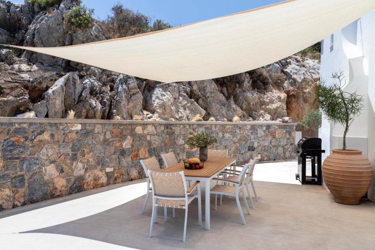 Pristine Seaview Villa , With 5-Star Resort Access 팔리라키 외부 사진