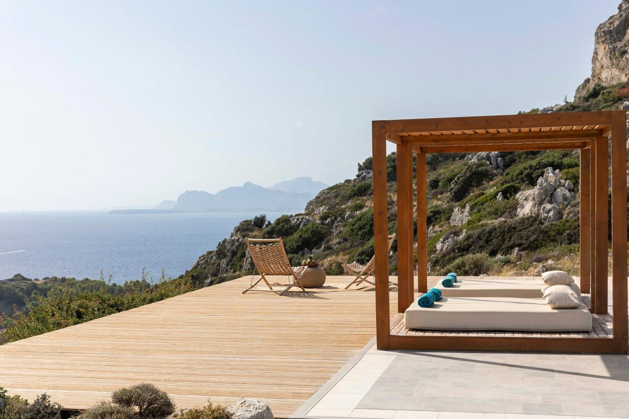 Pristine Seaview Villa , With 5-Star Resort Access 팔리라키 외부 사진
